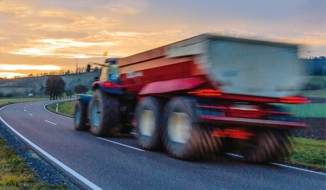 Los neumáticos VX-TRACTOR son perfectos para un uso intensivo en carretera, incluso con cargas pesadas