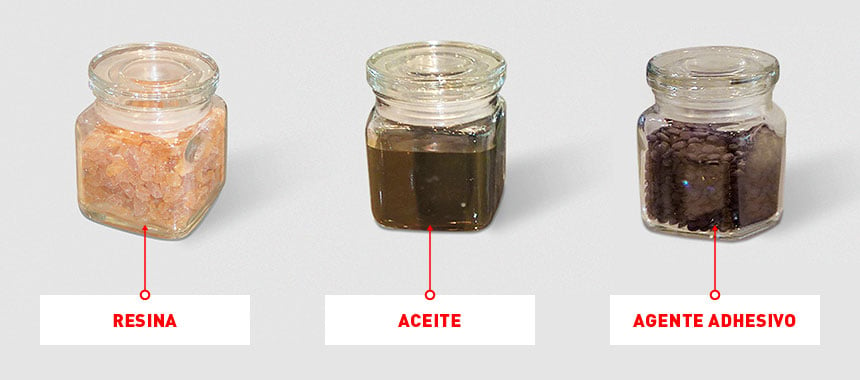 La resina a la izquierda, el aceite en el centro, el agente adhesivo a la derecha