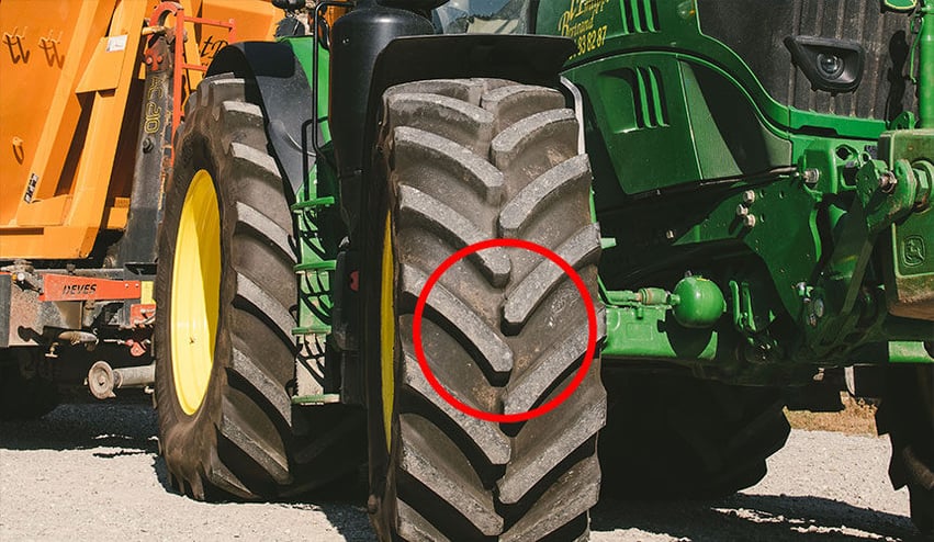 Banda de rodadura del neumático agrícola