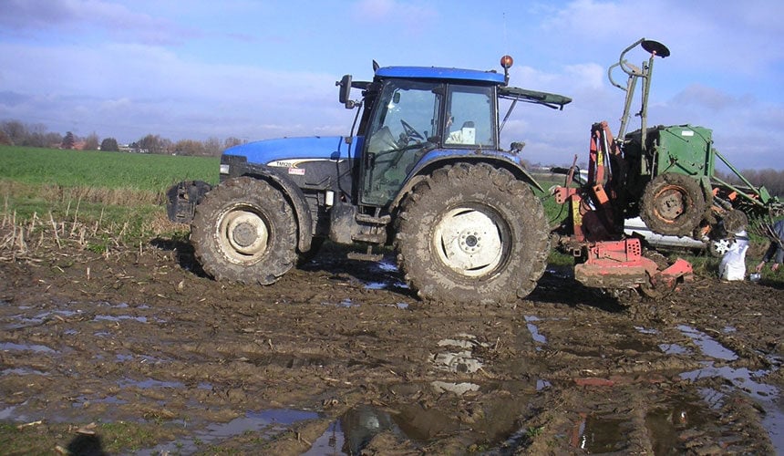 La compactación del suelo limita su capacidad para absorber el exceso de agua