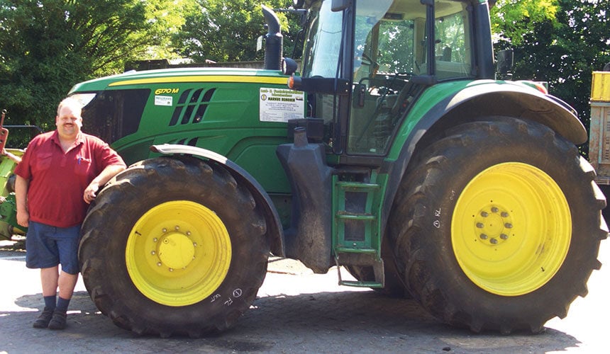 Tractor John Deere, equipado con neumáticos VT-Tractor